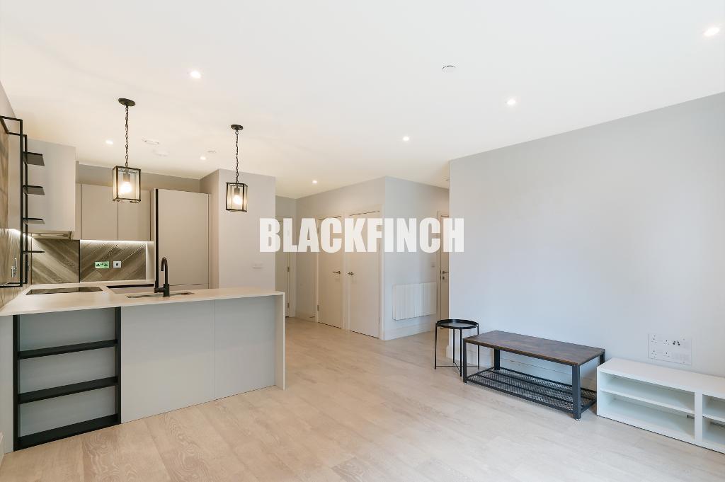 Memorial Avenue, Slough, SL1 3GN